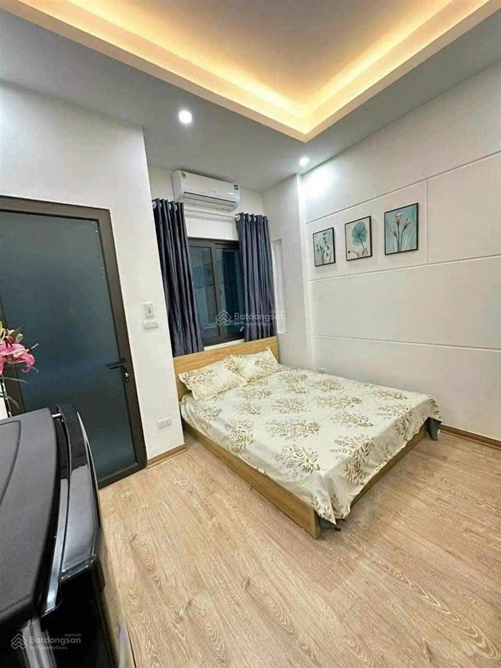 Chính chủ cần cho thuê duy nhất 1 phòng đơn nhỏ xinh tầng 2 chỉ 3,8tr/ tháng.  0835 806 ***