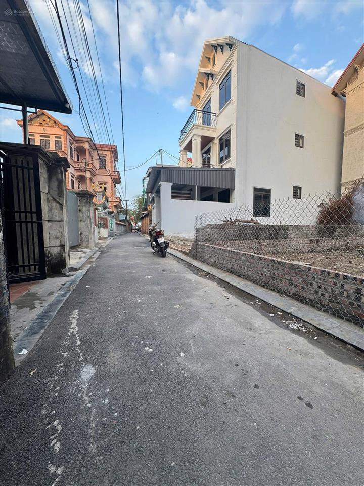 57,5m² xóm đầm  lô đất đẹp xây nhà quá hợp lý