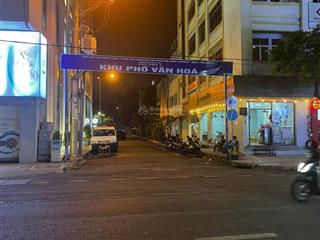 Bán gấp hxh tại hồ văn huê, 4xtỷ, 120m2, 6 tầng