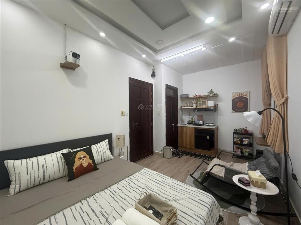 Chính chủ bán hoàng dư khương quận 10, 5 tầng  10 phòng  67m2, 55tr/tháng