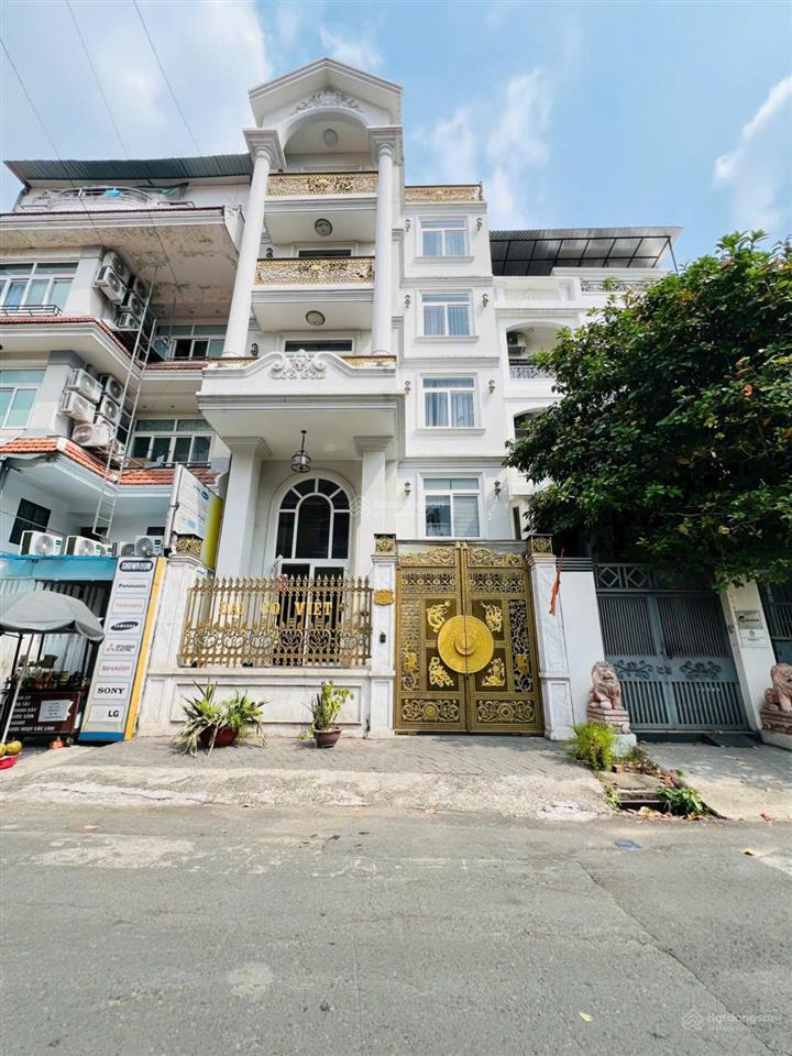 Bán gấp hxh tại hồ văn huê, 120m2, 6 tầng