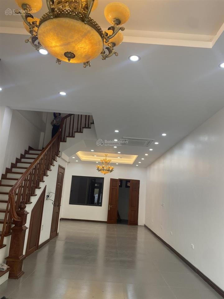 Mình chính chủ thuê nhà liền kề, 86,5m x 4 tầng kđt phú lương, hoàn thiện đẹp  phù hợp văn phòng