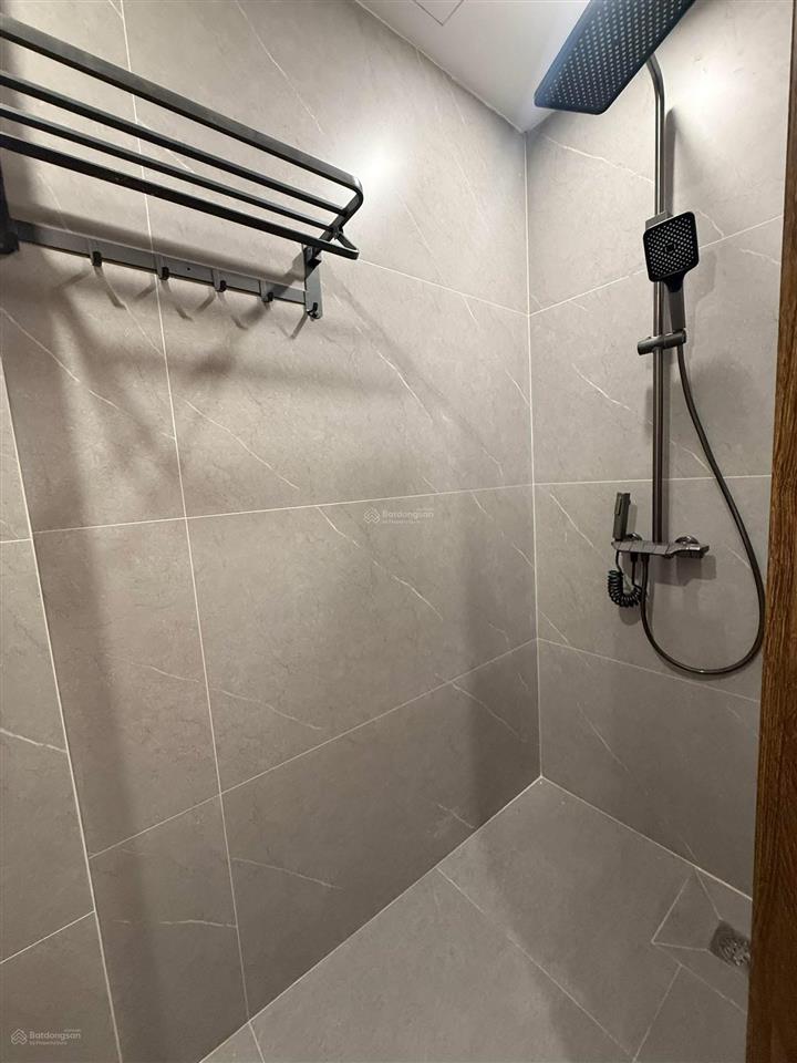 Bán gấpp  nhà đẹp dân xây 7 tầng thang máy  chủ tặng full nội thất sang xịn mịn  50m ra mặt phố