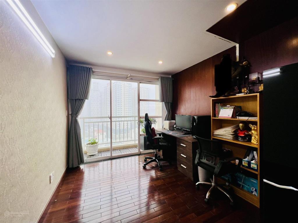 Bán căn hộ cao ốc thịnh vượng đã có sổ 122m2, 4pn, 3wc. giá 5.8 tỷ  0901 199 *** zalo ms dương