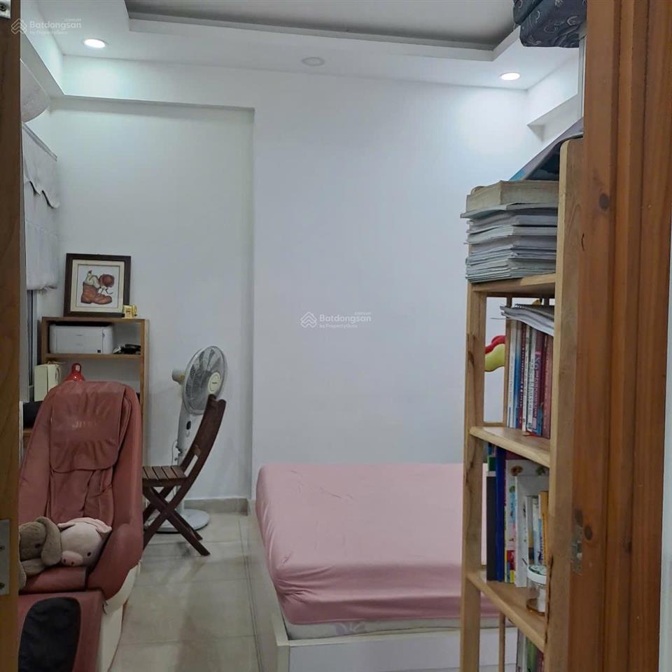 Bán chung cư the cbd gần uỷ ban quận 2 3pn, 2wc giá 4,5 tỷ bao thuế phí. ib 0901 199 *** zalo