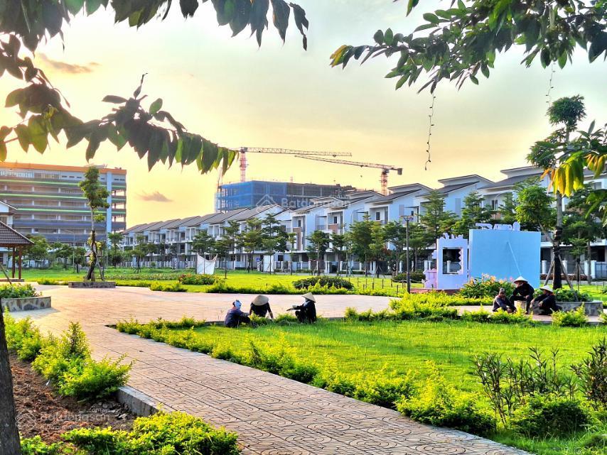 Biệt thự song lập 180m²3 tầng. nhỉnh 12 tỷ. sẵn sổ giao dịch. kđt centa vsip từ sơn.  0865 706 ***