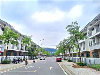 Nhà phố kcn vsip bắc ninh giá tốt nhất 6x tr/m2. ngay đại lộ hà nội sân bay gia bình  0865 706 ***