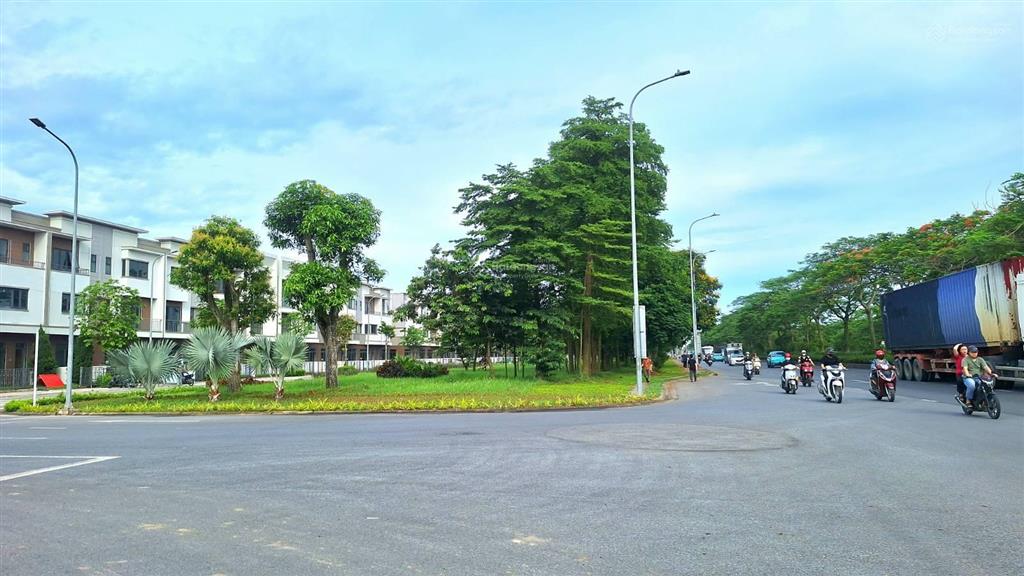 Giá 69.41tr/m2. ls 0% 24 tháng. nhà phố 170m2  3 tầng tại kđt centa riverside  vành đai 3 hà nội