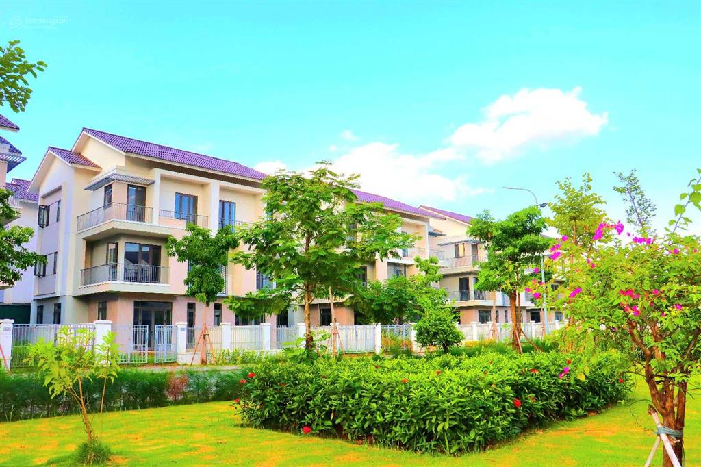 Kđt centa riverside giá trị thực từ 7x tr/m2. miễn gốc lãi 24 tháng. ngay đường vđ 3.  0865 706 ***