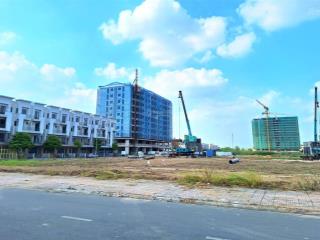 Nhà phố 4 tầng, dòng tiền 16tr/tháng. ngay chân 7 tòa chung cư tại kcn vsip bắc ninh. nhỉnh 6 tỷ.