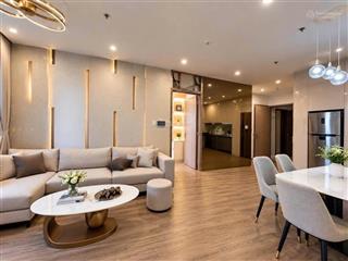 Cần bán 2pn giá 5,6 tỷ bao sổ. dự án golden mansion mặt tiền phổ quang.