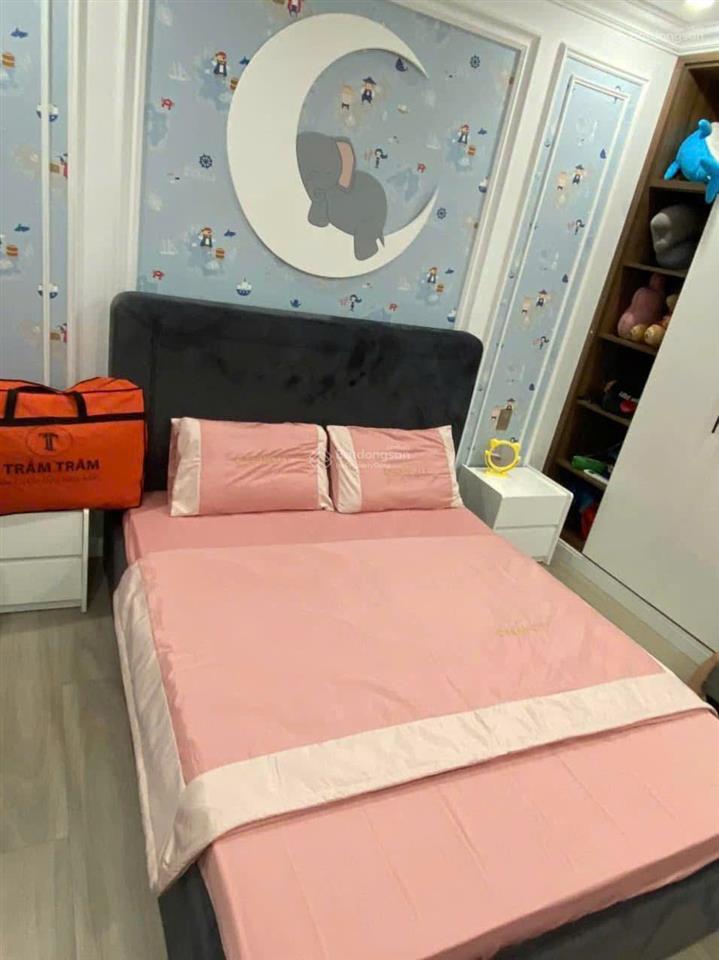 Cho thuê nguyên căn 5 tầng vinhomes marina full nội thất vừa ở vừa làm văn phòng, kinh doanh...
