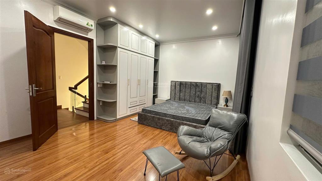 Cho thuê nguyên căn vinhomes marina 90 m² full nội thất 30 tr/tháng