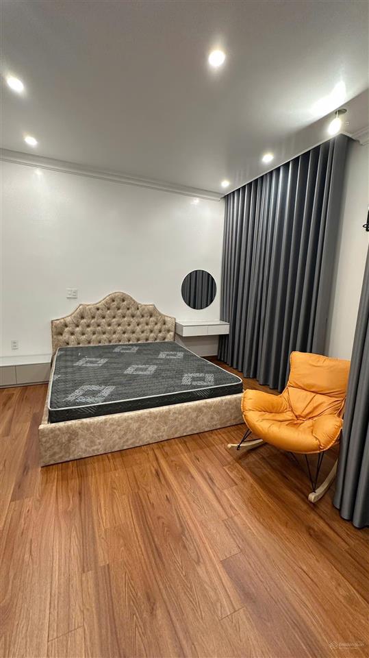 Cho thuê nguyên căn vinhomes marina 90 m² full nội thất 30 tr/tháng