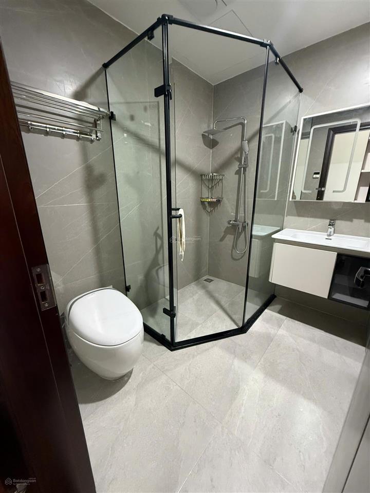Cho thuê nguyên căn vinhomes vũ yên căn góc, phù hợp vừa ở vừa kinh doanh