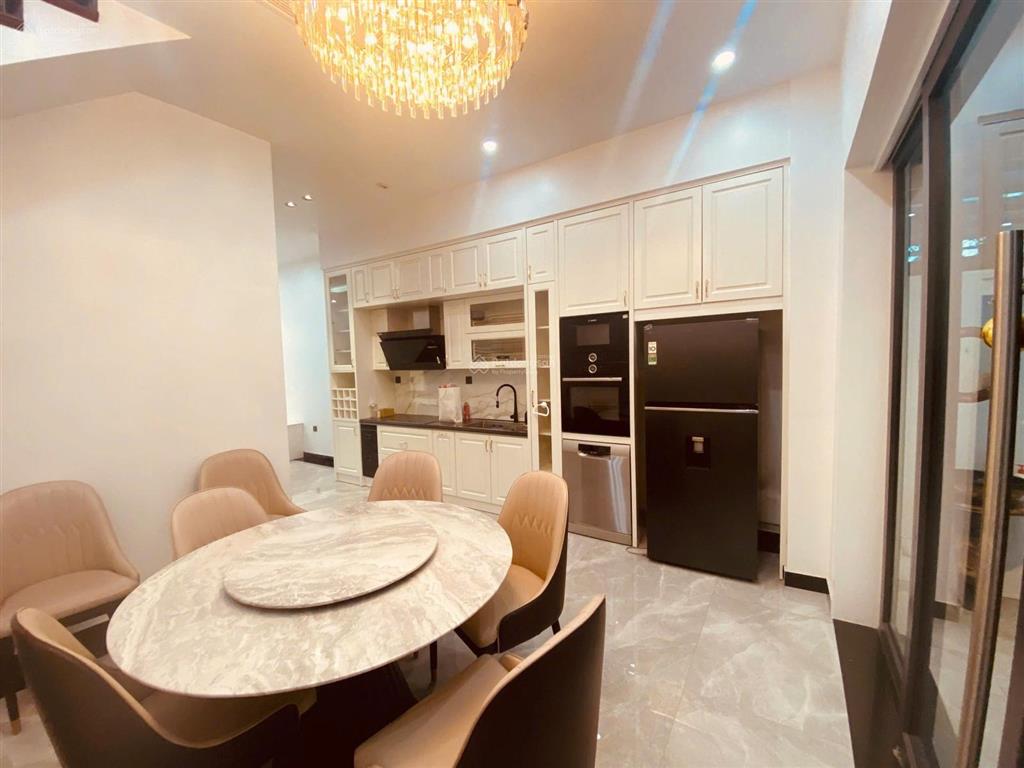 Cho thuê nguyên căn ngọc trai vinhomes marina diện tích 75 m2 full nội thất, có thang máy