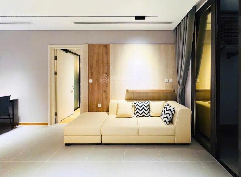 Căn hộ tầng 26, 1pn + 2wc, view vịnh thuận phước, có dòng tiền 18tr/tháng