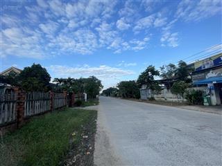 Mặt tiền hồ nghinh điện nam đông