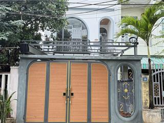 Bán nhà đường 7m5 hoà xuân, cẩm lệ full nội thất giá rẻ bất ngờ,  0935 004 *** ngọc quý