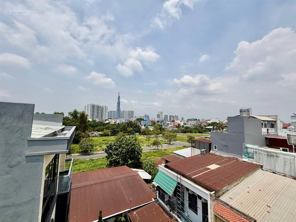 Bán gấp nhà đường 61 thảo điền 1 trệt 3 lầu 4 phòng ngủ 6wc nội thất đầy đủ dọn vào ở ngay