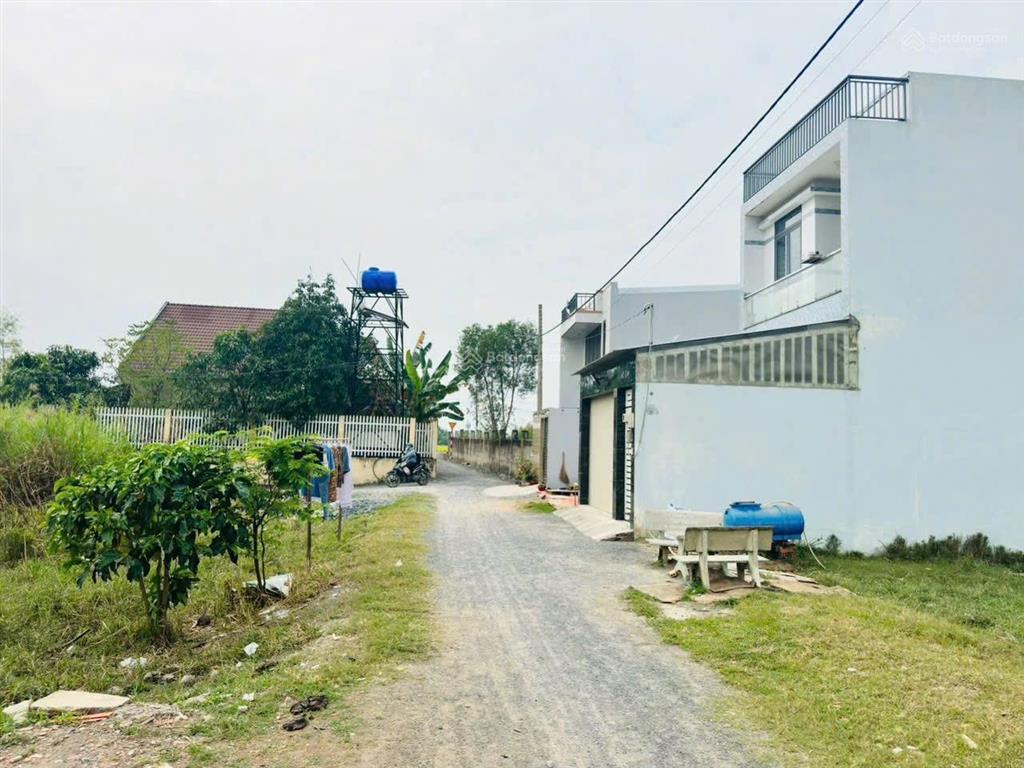 Bán nền hẻm lương ngang xã tân nhựt bình chánh xe hơi chạy giá hời khu tân nhựt 1,8 tỷ
