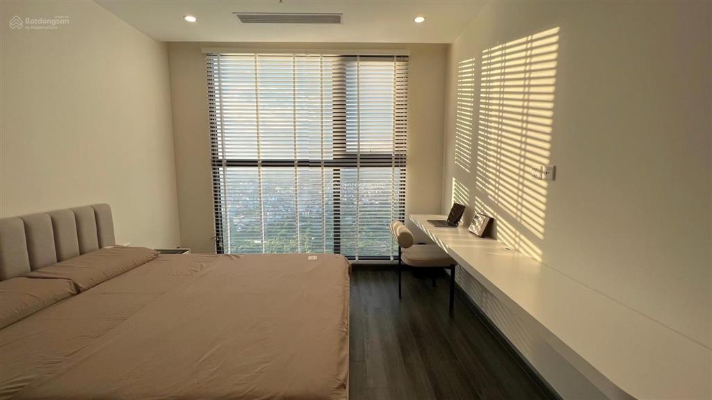 Chủ nhà cần bán 1 ngủ + diện tích 50m2 tt full nội thất cao cấp zenpark r103 giá chỉ 3,650 tỷ