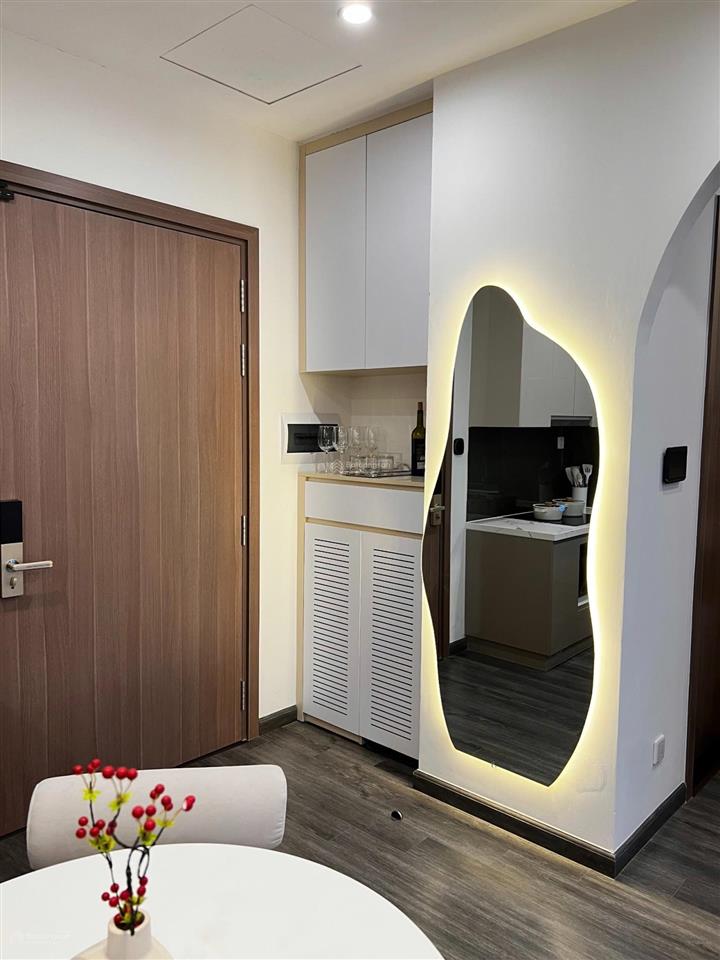 Chủ nhà cần bán 1 ngủ + diện tích 50m2 tt full nội thất cao cấp zenpark r103 giá chỉ 3,650 tỷ