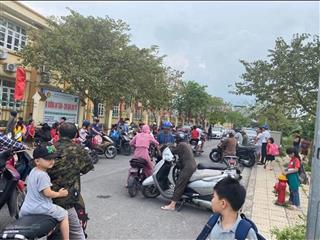 Bán đất đấu giá bình mỹ dt 105m mt 5m ngay khu trung tâm hành chính thị trấn bình mỹ  0977 167 ***