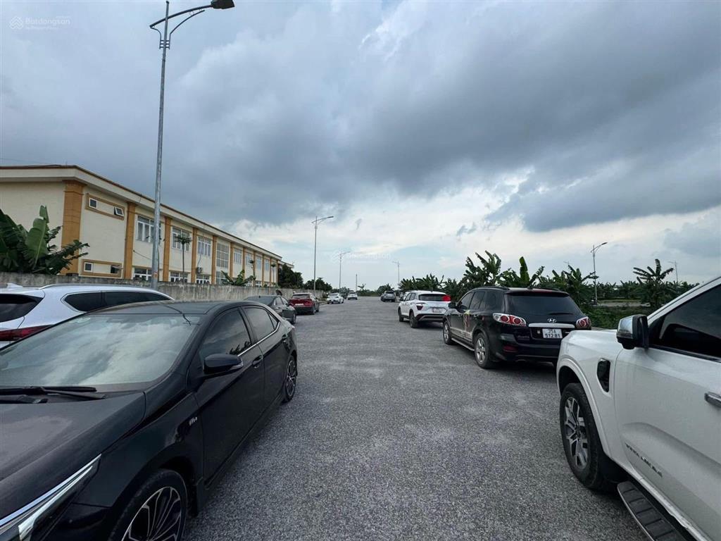 Bán đất đấu giá bình mỹ dt 105m mt 5m ngay khu trung tâm hành chính thị trấn bình mỹ  0977 167 ***