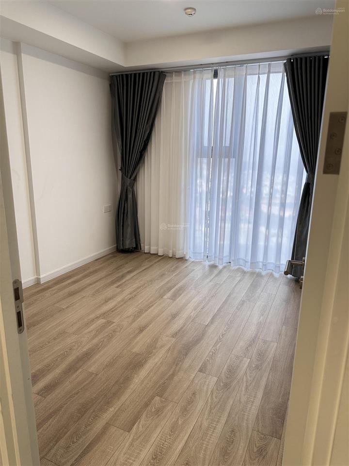 Hot căn 3pn 110m2 hoa hậu  view sông thoáng mát  giá bán 8tỷ150  sẵn pass xem nhà có slot oto