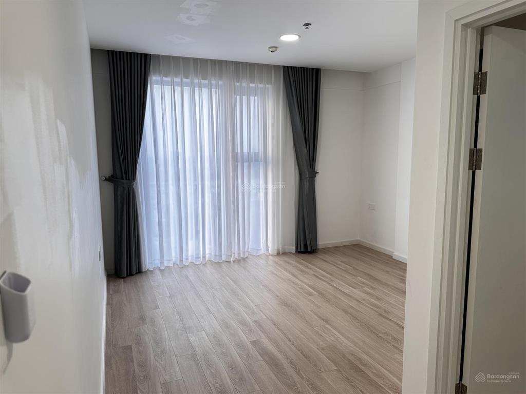 Hot căn 3pn 110m2 hoa hậu  view sông thoáng mát  giá bán 8tỷ150  sẵn pass xem nhà có slot oto