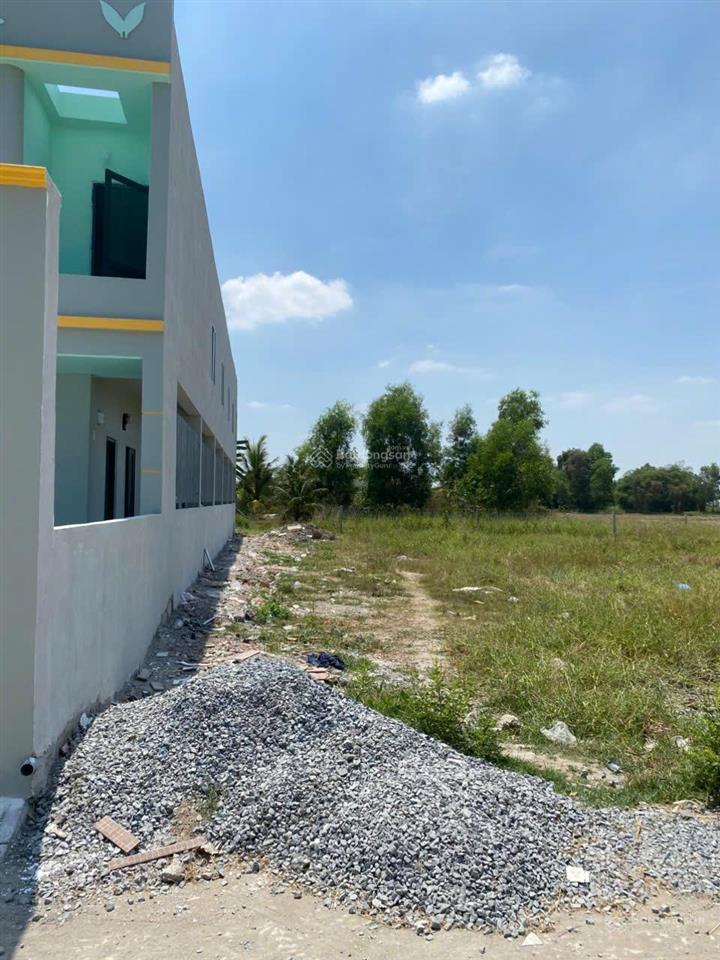 Chính chủ cần bán gấp lô đất mt đường bê tông ngay xã long cang, cần đước, long an