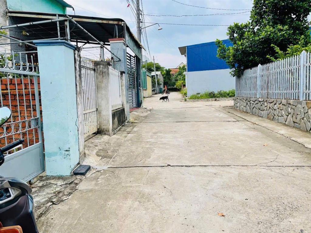 Chính chủ chuyển chỗ ở cần bán gấp căn nhà ngay kdl giang điền, trảng bom, đồng nai