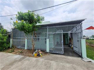 Chính chủ cần bán gấp căn nhà vị trí đẹp ngay xã qiu đức, bình chánh, hồ chí minh