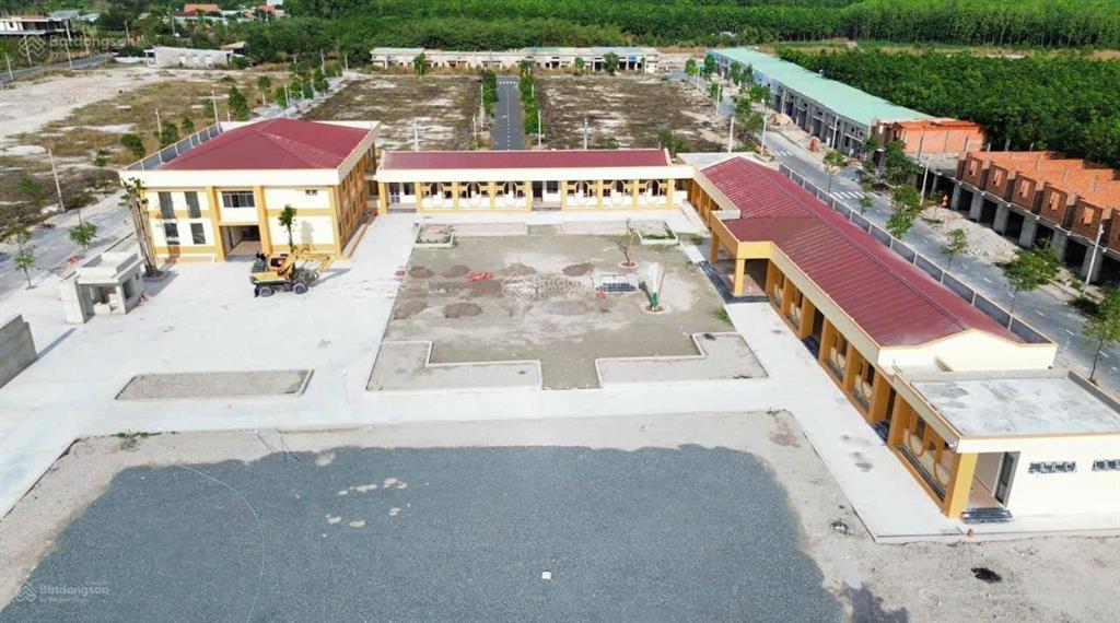 Chính chủ cần bán gấp 2 lô đất liền kề ngay kđt phúc hưng golden, minh hưng, chơn thành, bình phước