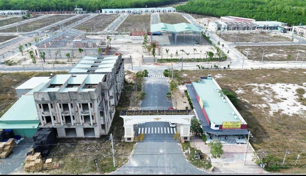 Chính chủ cần bán gấp 2 lô đất liền kề ngay kđt phúc hưng golden, minh hưng, chơn thành, bình phước