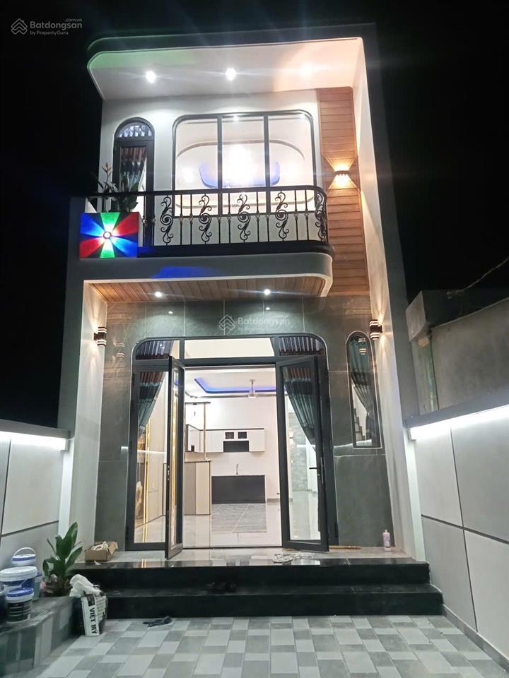 Chính chủ cần bán căn nhà đẹp không gian mở hiện đại ngay xã mỹ hạnh nam, đức hòa, long an