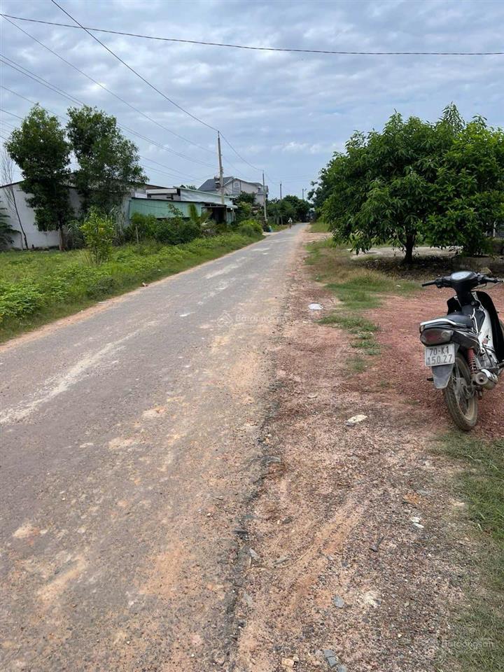 Chính chủ cần bán gấp lô mt đường nhựa ngay xã đồng khởi, châu thành, tây ninh