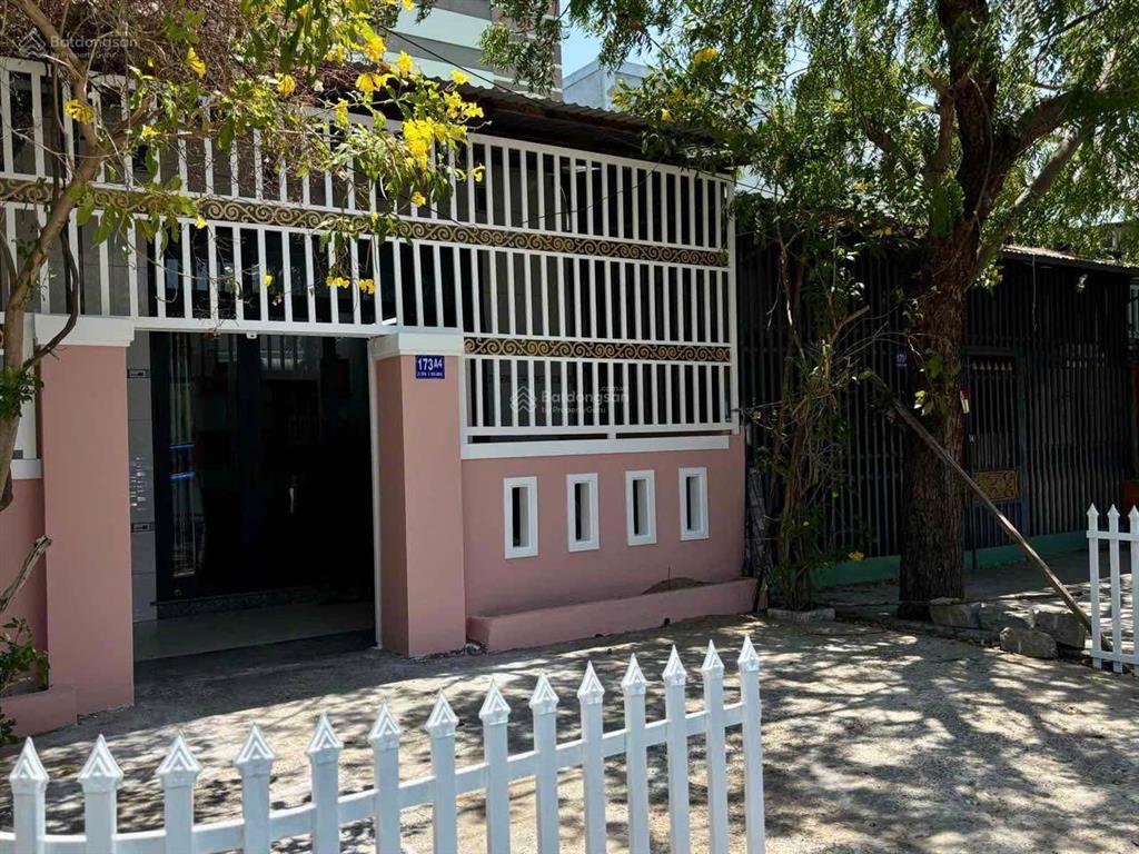 Bán nhà riêng xã hòa minh, tuy phong, 15,5 triệu / m2, 120m2, 2pn, 1wc giá siêu hời, gần biển