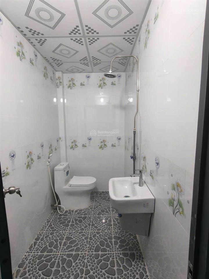 Chính chủ cần bán gấp căn nhà mặt tiền đường dh13, xã chà là, dương minh châu, tây ninh