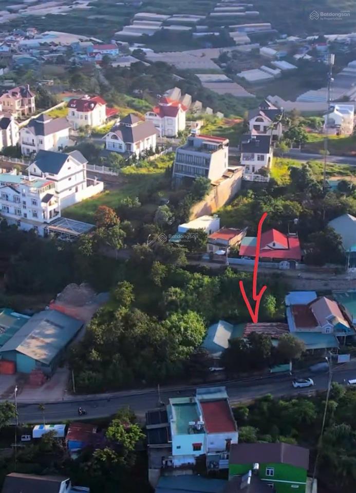 Chính chủ cần bán lô đất vị trí đẹp tiềm năng ngay đường triệu việt vương, phường 4, đà lạt