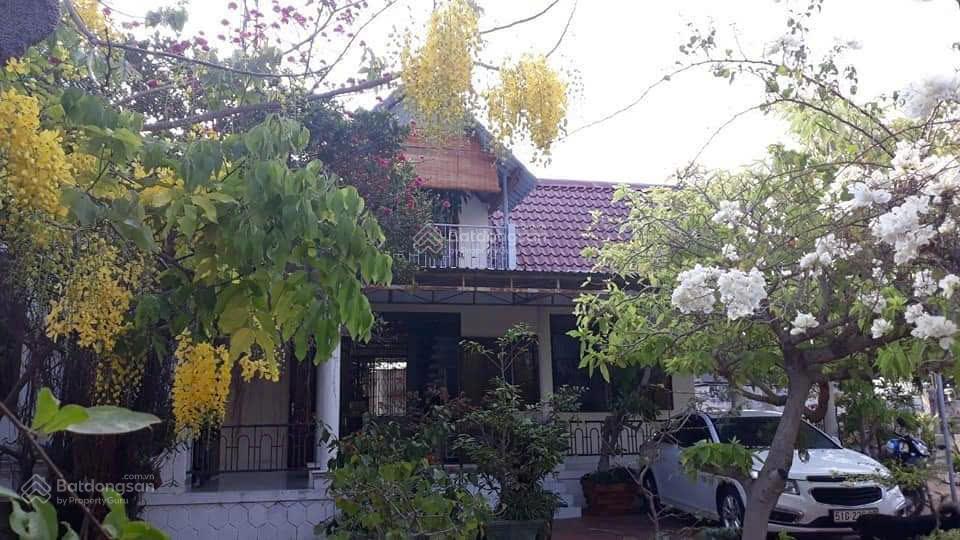 Chính chủ cần bán lô đất vị trí đẹp ngay mặt tiền đường hồ xuân hương, mũi né, phan thiết