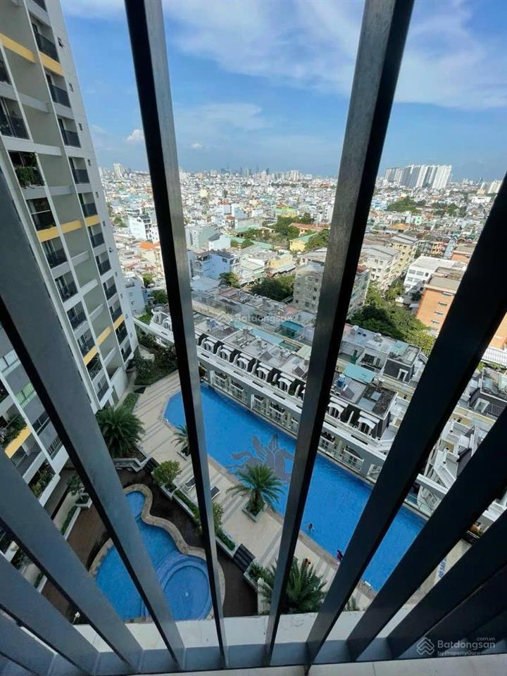 Chính chủ cho thuê căn hộ the pegasuite 75m2, view đẹp, nhận nhà cuối tháng