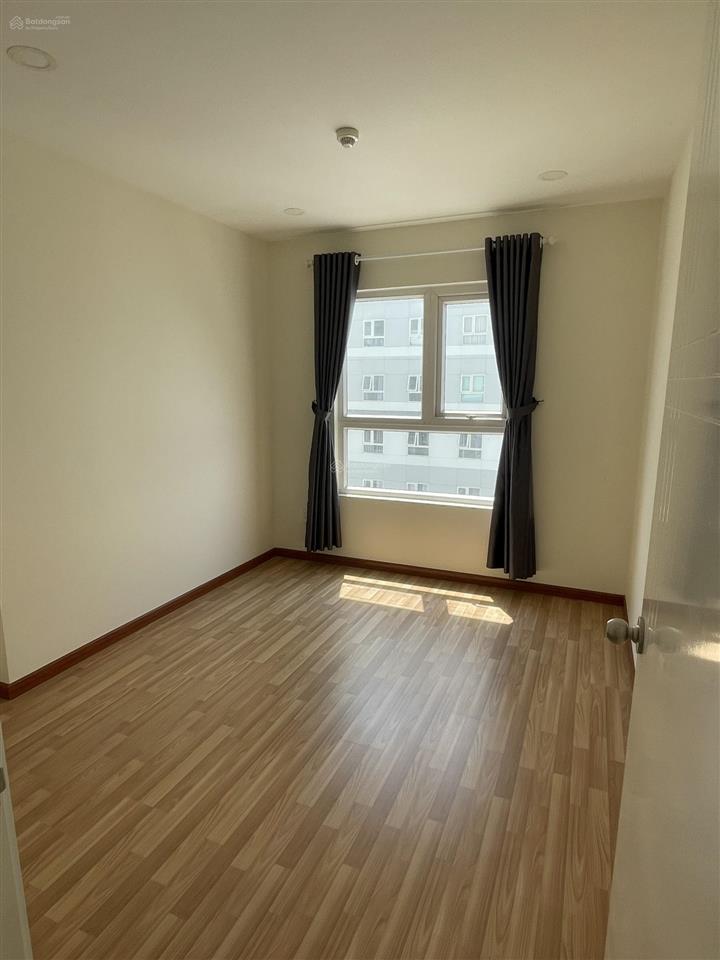 Cho thuê căn view võ văn kiệt siêu đẹp 2pn 72m2 q6, nhà trống giá 8,5tr, hướng nam