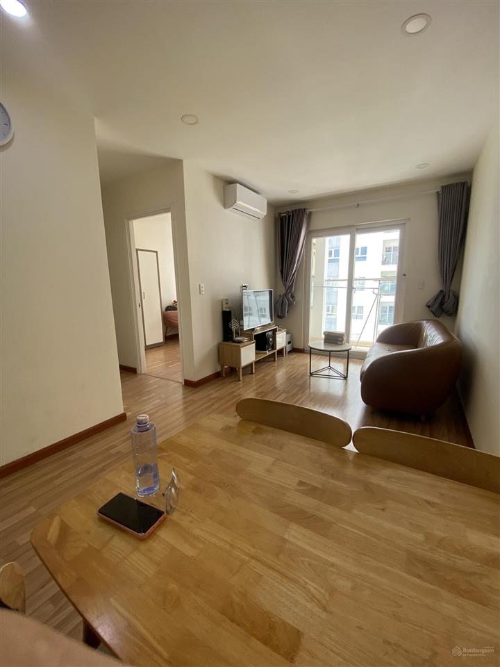 Bán căn hộ diamond riverside  hướng đông tầng trung, 2pn 2wc 72m² giá 3,2 tỷ tặng nội thất