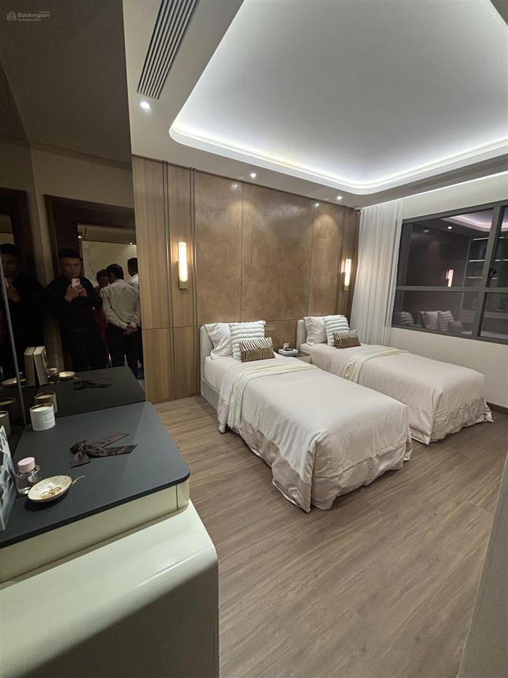 Bán căn 1 phòng ngủ hướng đông nam, tầng trung
