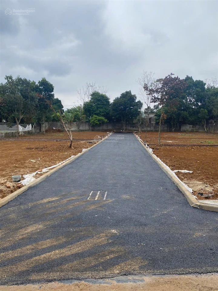 Cần thanh khoản một lô đất vuông full thổ cư giá còn lâu mới đến 2 tỷ, 0972 731 ***