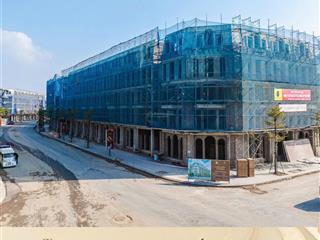 Suất ngoại giao 1 căn duy nhất view công viên 5 tầng mặt đường 13,5m