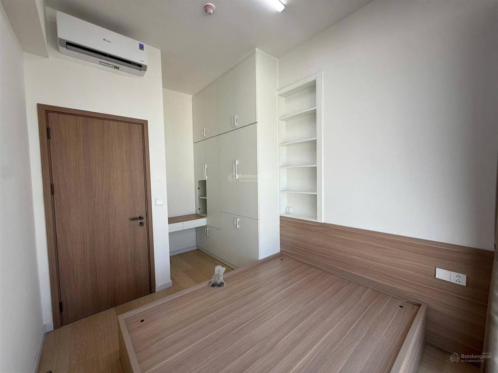 Cho thuê 1pn view không chắn  the aurora phú mỹ hưng  0934 158 ***