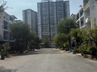 Bán nhà mặt phố tại số 9, kdc hương lộ 5
an lạc, bình tân, 9,5 tỷ, 80m2, gần hồ học lãm và vvk